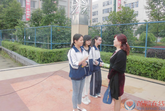 大竹县第二中学——“中国梦·幸福大讲堂”高考考前减压系列报道(四)