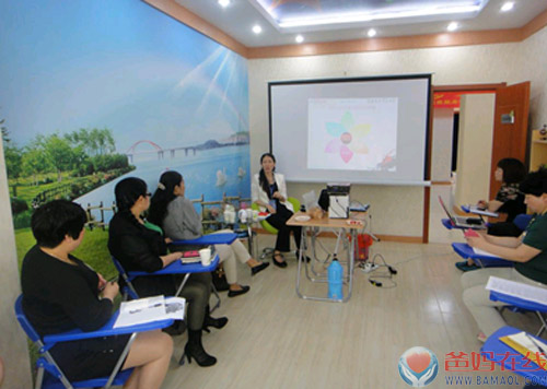 爸妈在线总部中国梦幸福工程标准化培训句容行圆满结束