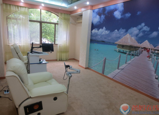 热烈庆祝江苏省句容市爸妈在线心身健康咨询中心举行揭牌仪式