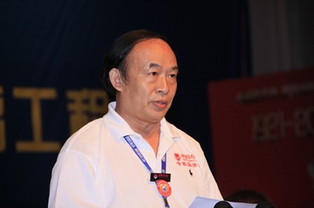 爸妈在线党委书记