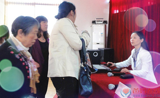 幸福工程公益宣讲团首场讲座开讲