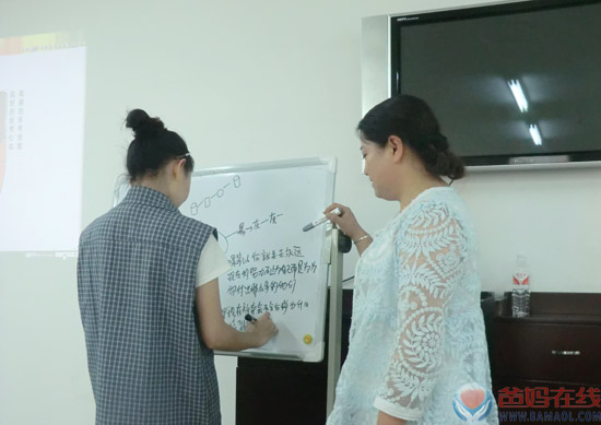 ：“我的青春我做主”高考减压公益讲座