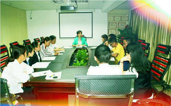 鹰一样的员工 雁一样的团队